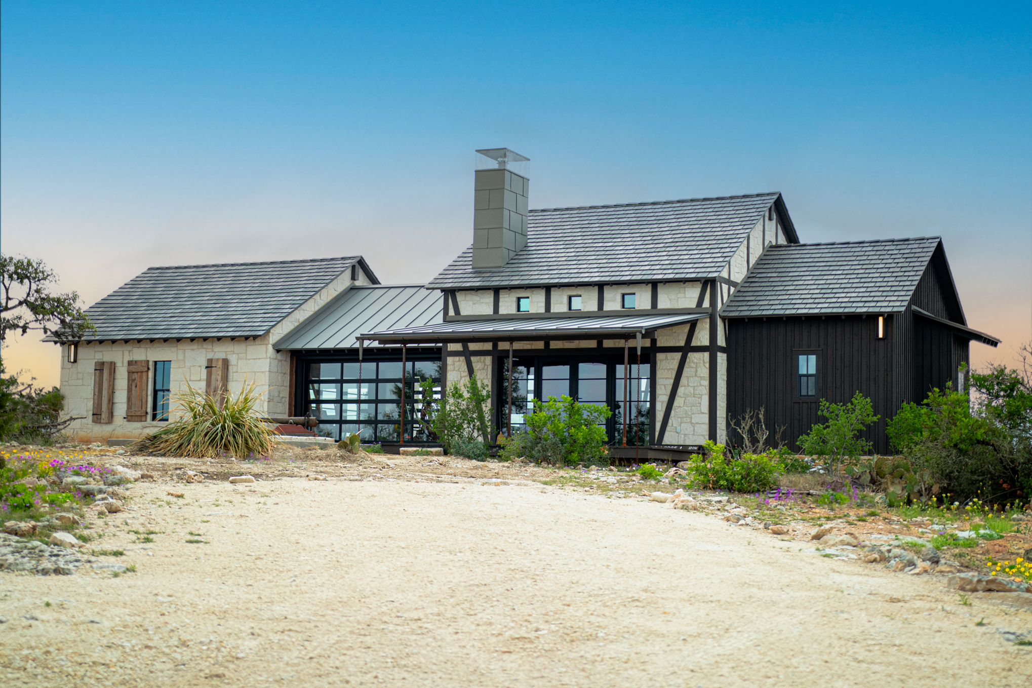 Dogtrot Cabin - Pipe Creek, Texas